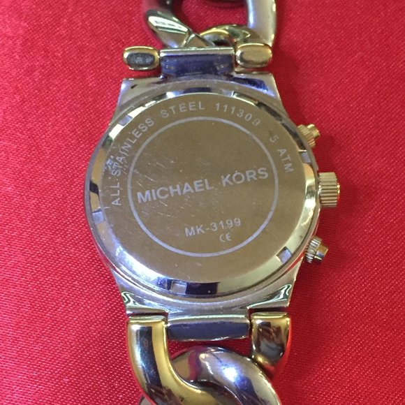 Michael Kors Women's Two-tone Chronograph Watch - Picture 3 of 4